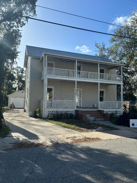 A home in NEW SMYRNA BEACH