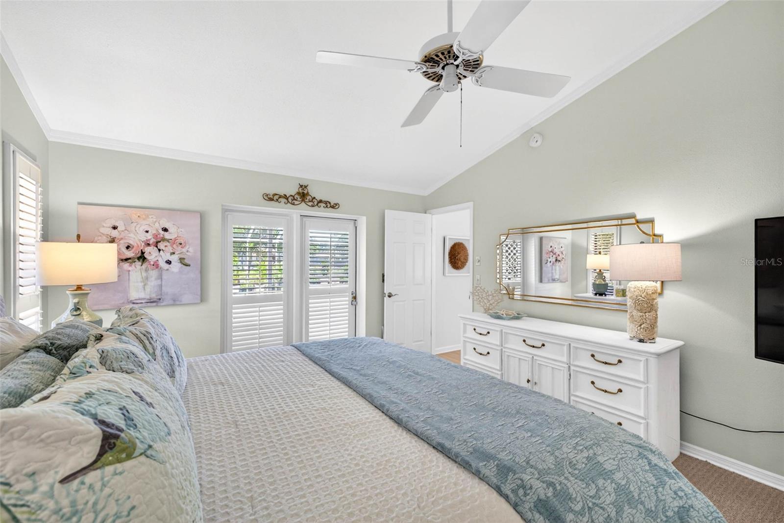 LAKESIDE ESTATES UNIT TWO - Residential