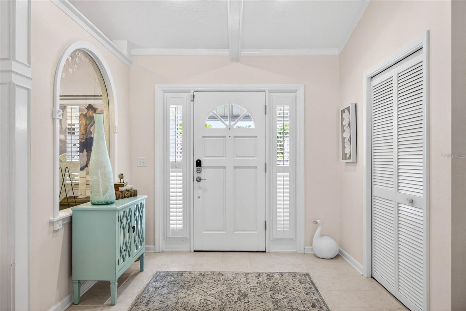 LAKESIDE ESTATES UNIT TWO - Residential