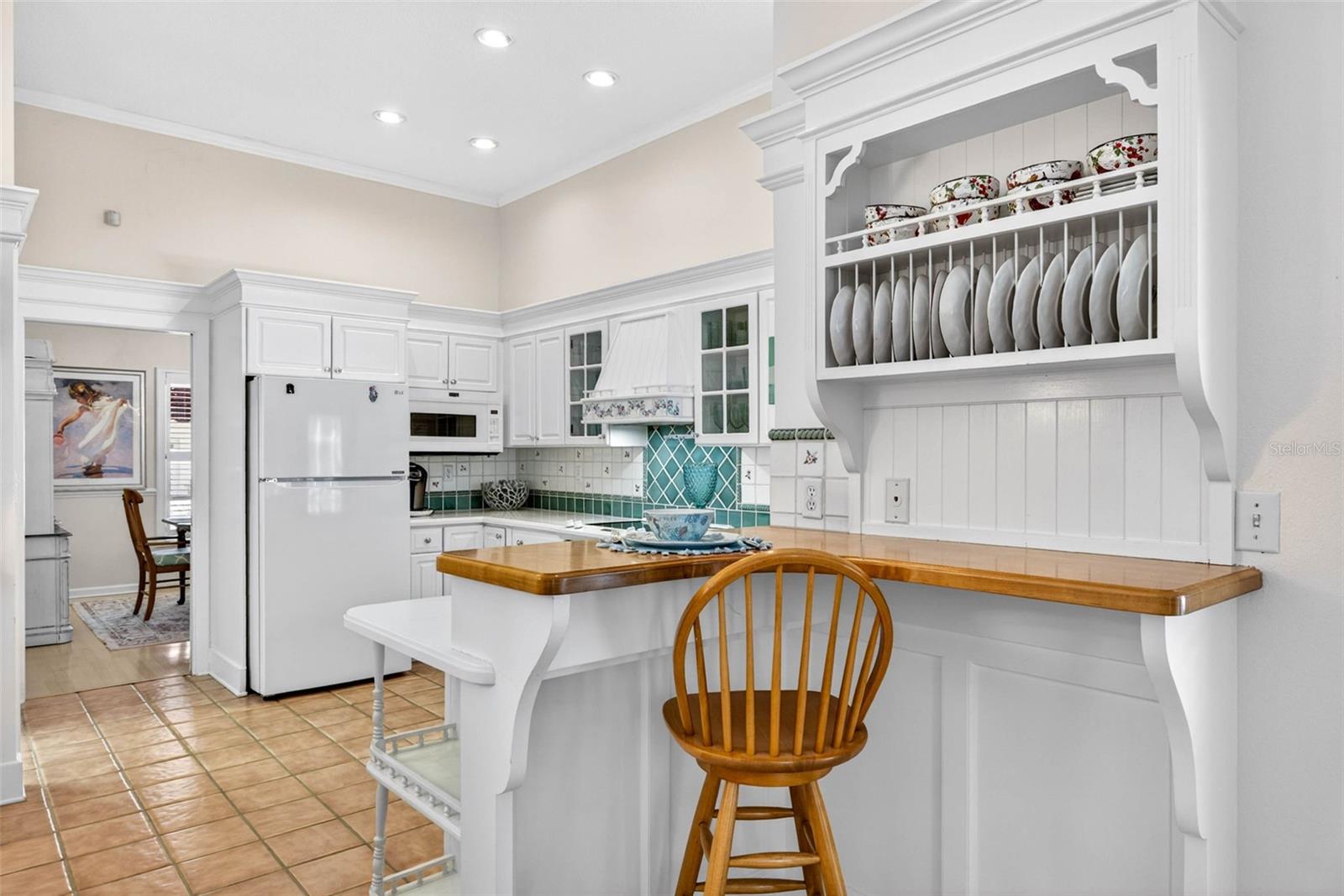 LAKESIDE ESTATES UNIT TWO - Residential