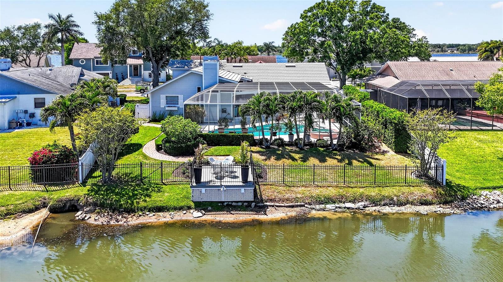 LAKESIDE ESTATES UNIT TWO - Residential