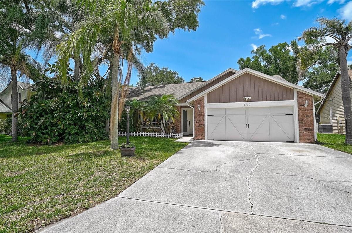 CEDAR CREEK - Residential