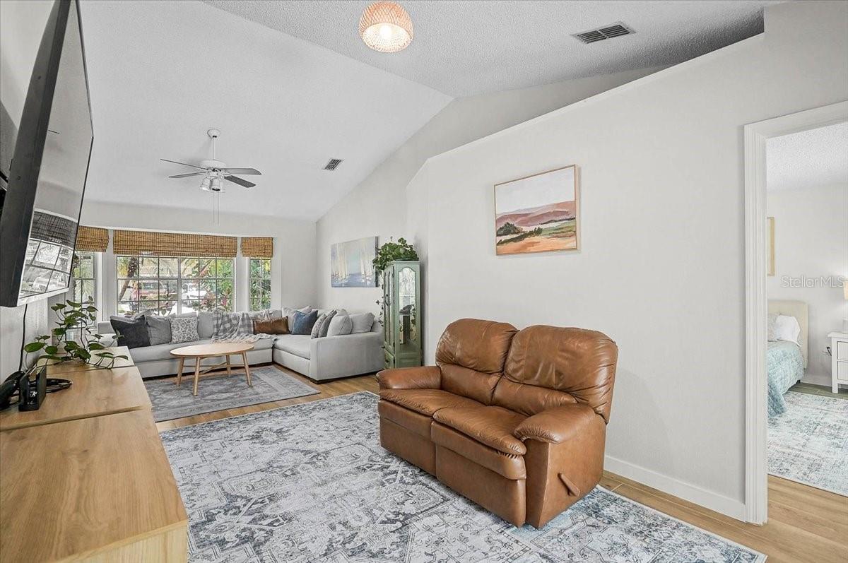 CEDAR CREEK - Residential