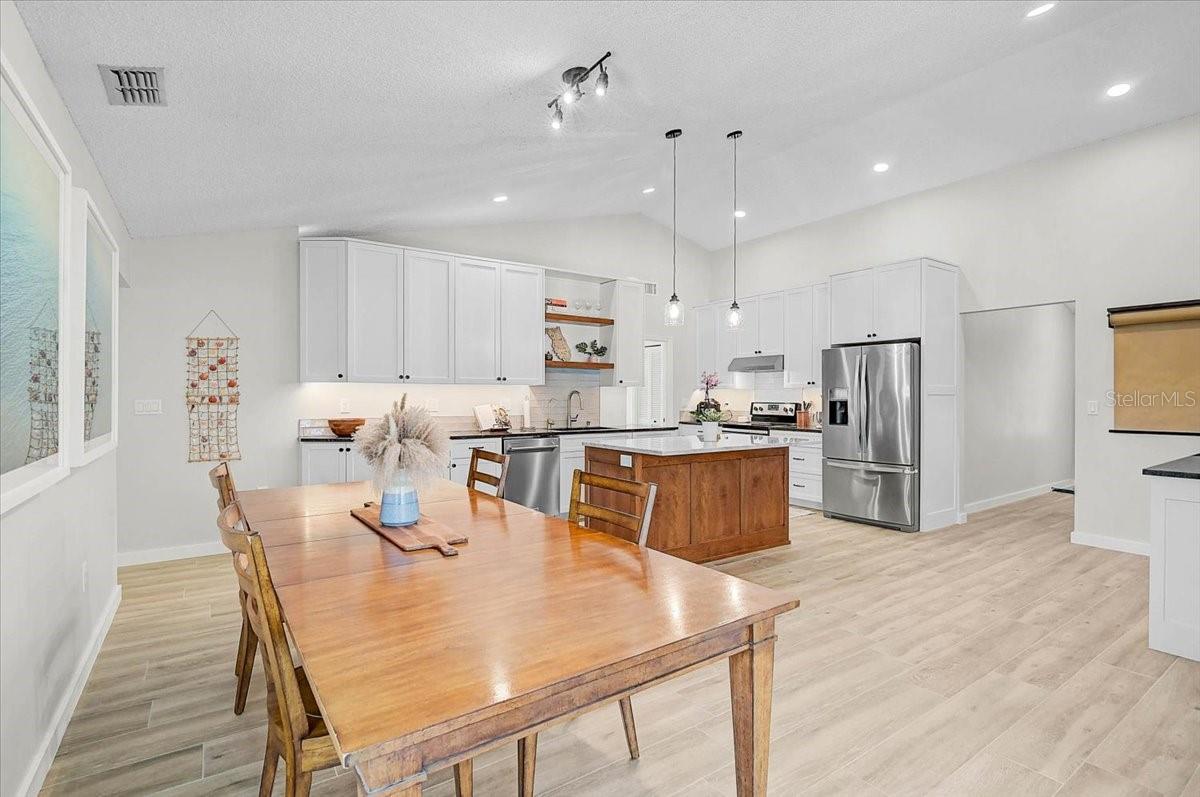 CEDAR CREEK - Residential