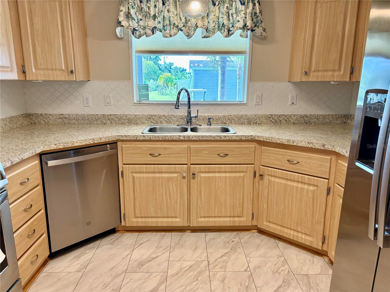 LAKE ARROWHEAD MOBILE VILLAGE PH 03 - Residential