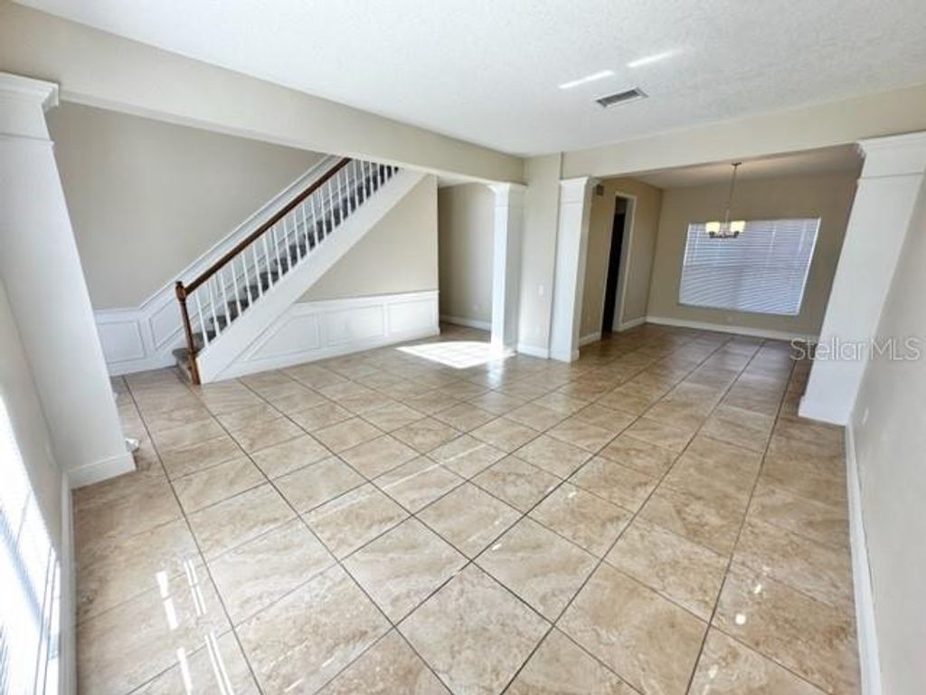 Photo of 955 W Charing Cross Circle, Lake Mary, FL 32746 (MLS # O6390434)