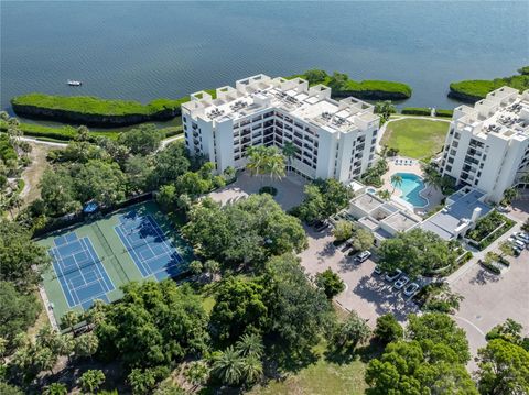 A home in LONGBOAT KEY