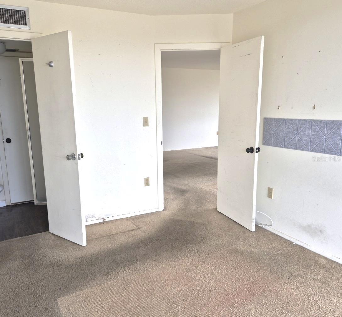 HARBOR BLUFFS WATERFRONT CONDO - Residential