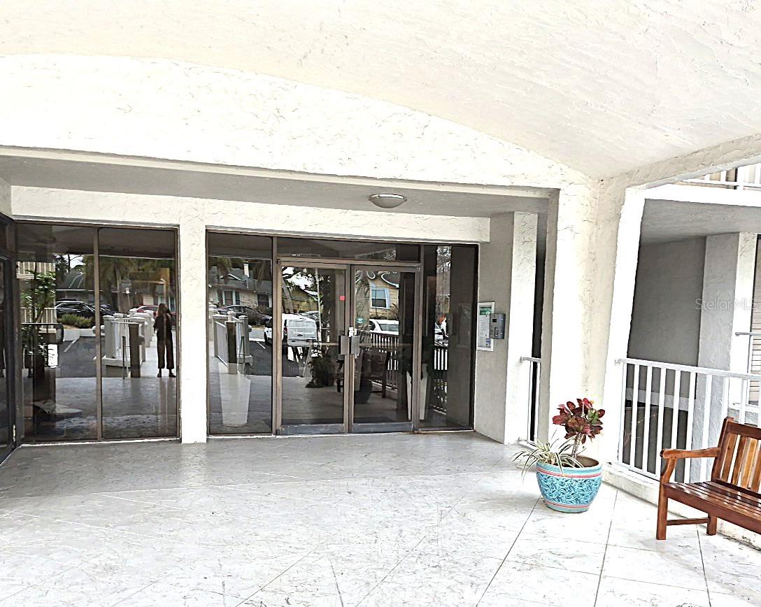 HARBOR BLUFFS WATERFRONT CONDO - Residential