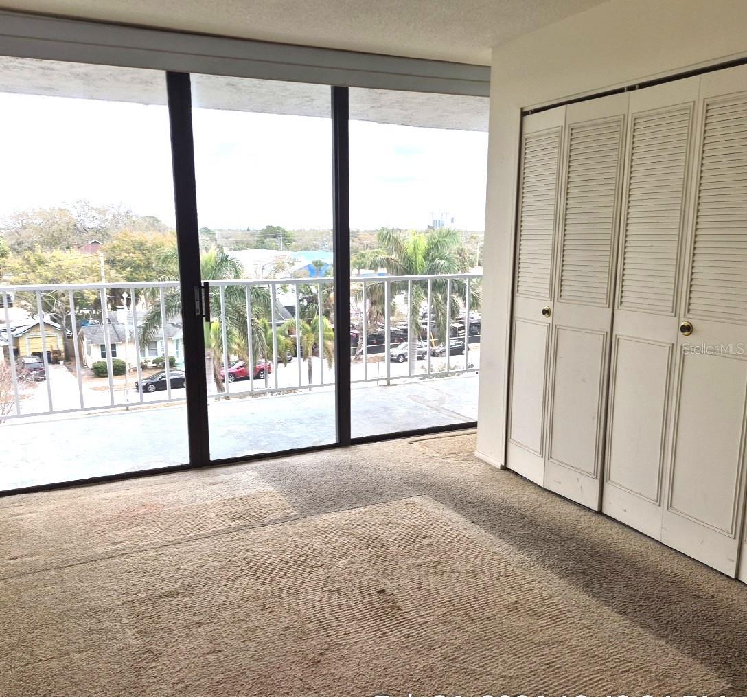 HARBOR BLUFFS WATERFRONT CONDO - Residential