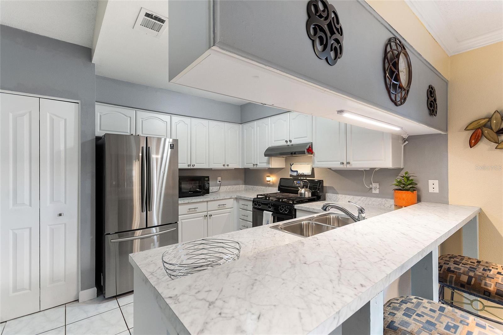 FOX RIDGE PHASE ONE - Residential