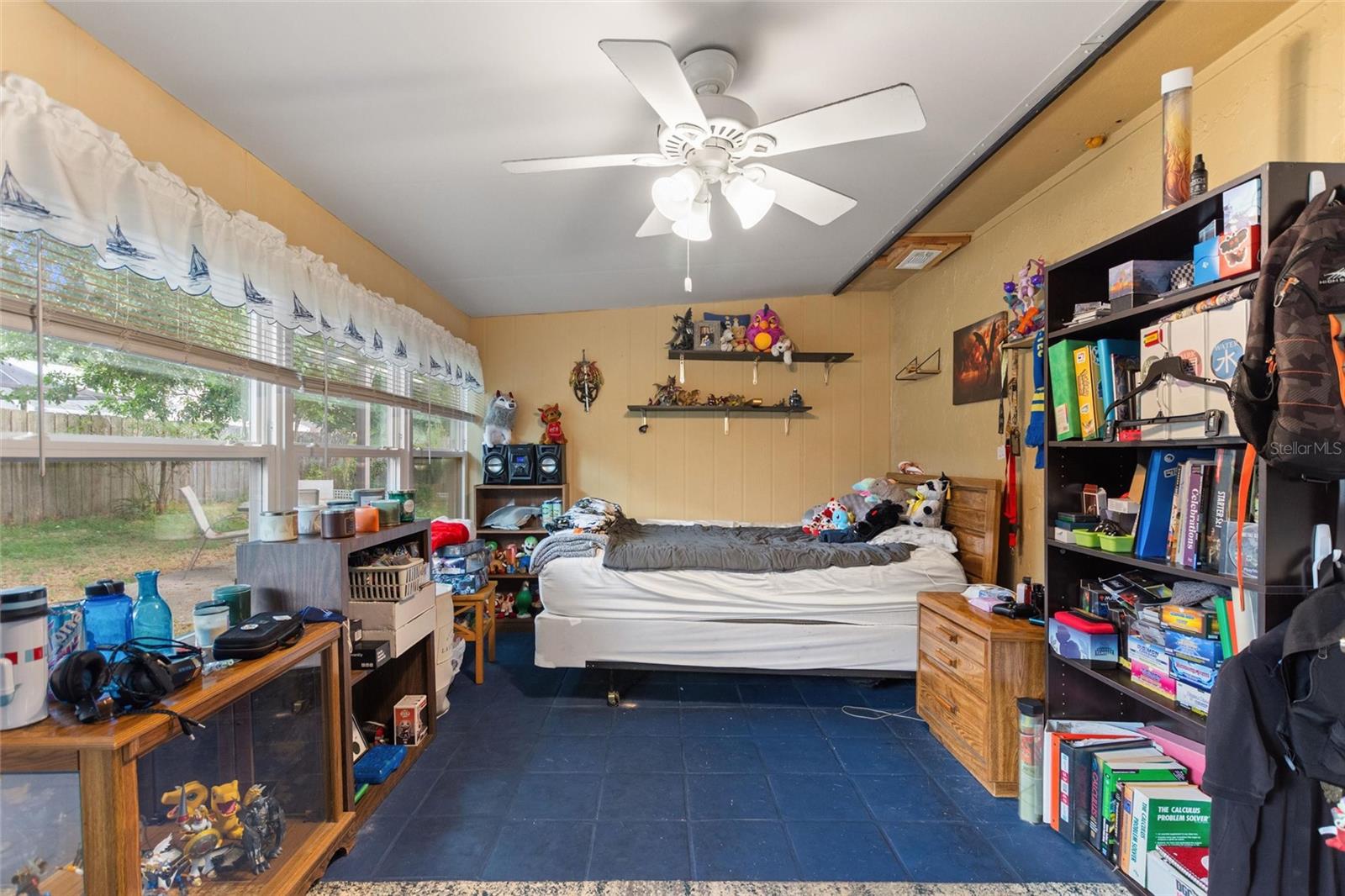 FOX RIDGE PHASE ONE - Residential