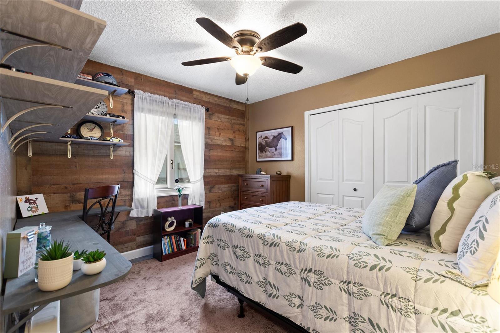 FOX RIDGE PHASE ONE - Residential