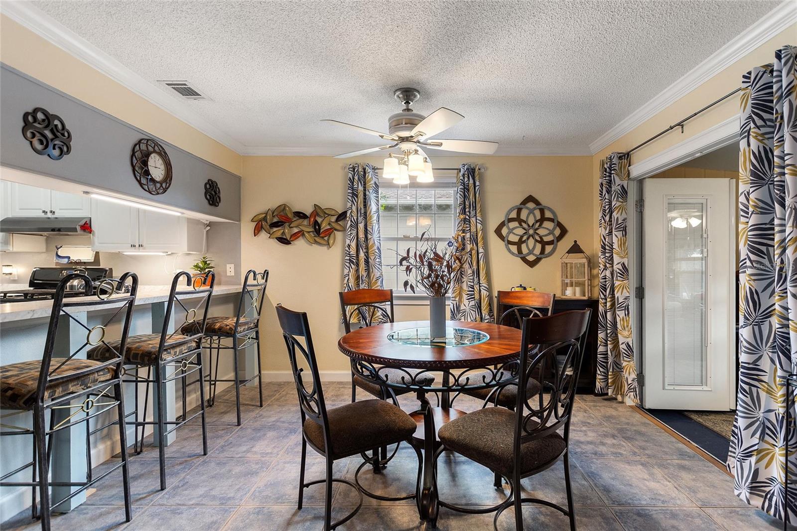 FOX RIDGE PHASE ONE - Residential