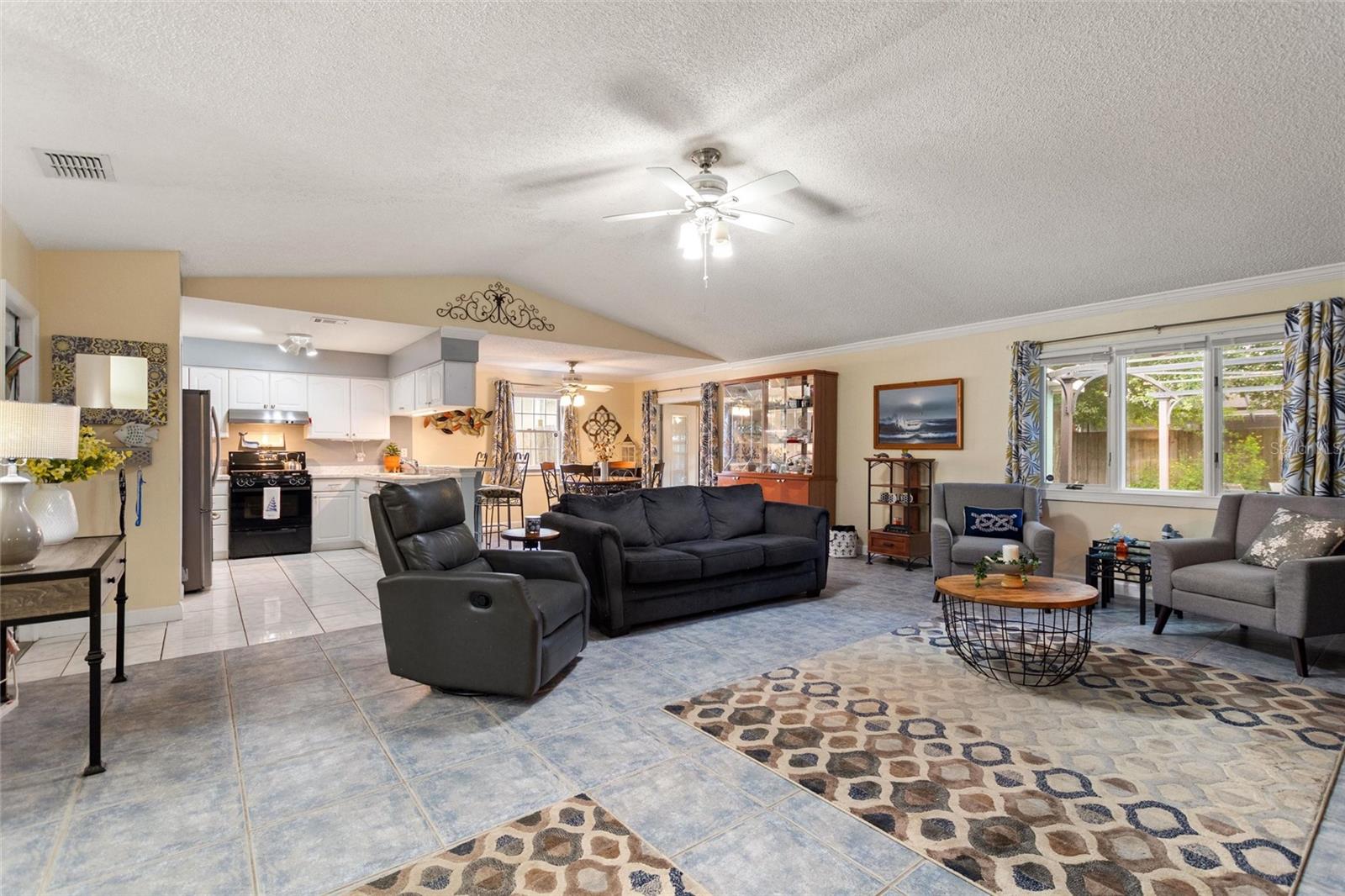 FOX RIDGE PHASE ONE - Residential