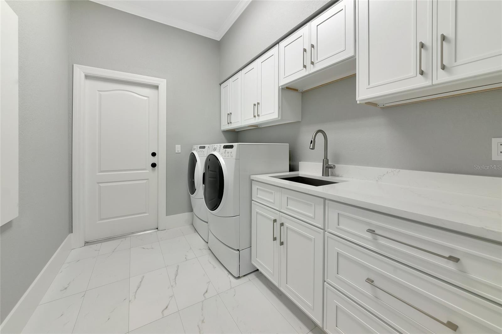 OAKS 2 PH 2 - Residential Lease