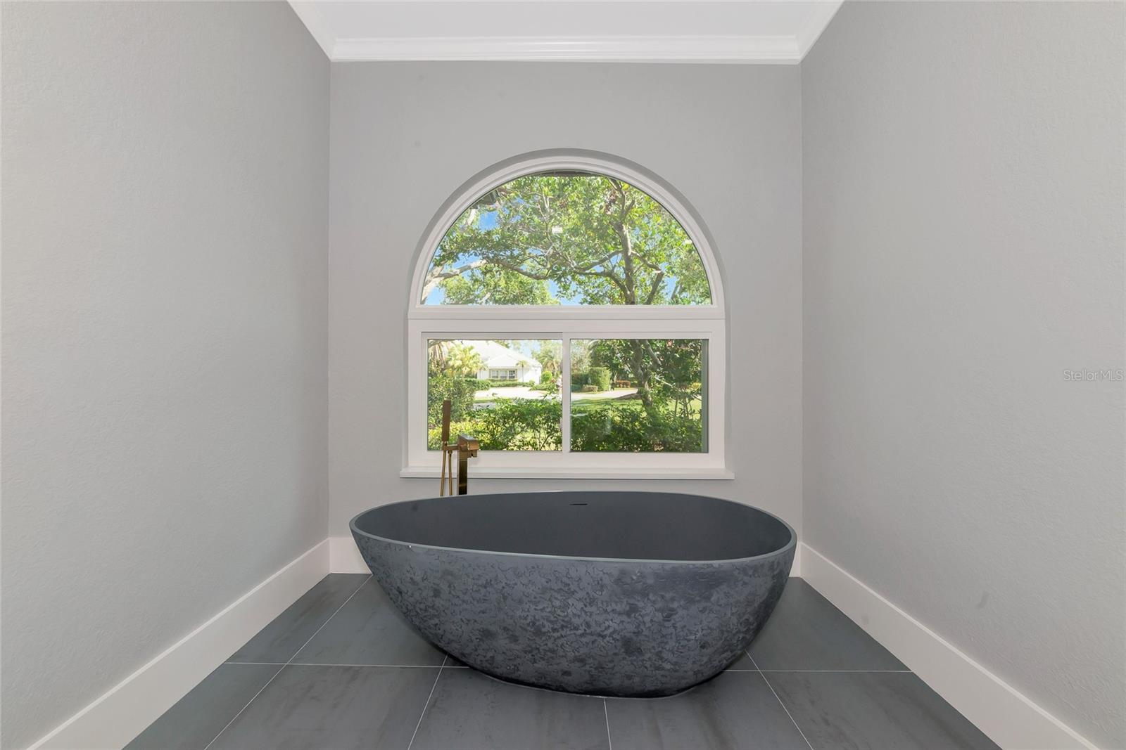OAKS 2 PH 2 - Residential Lease