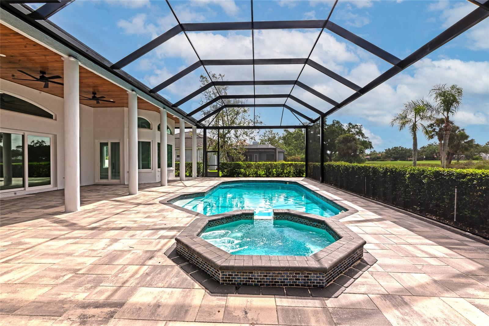 OAKS 2 PH 2 - Residential Lease
