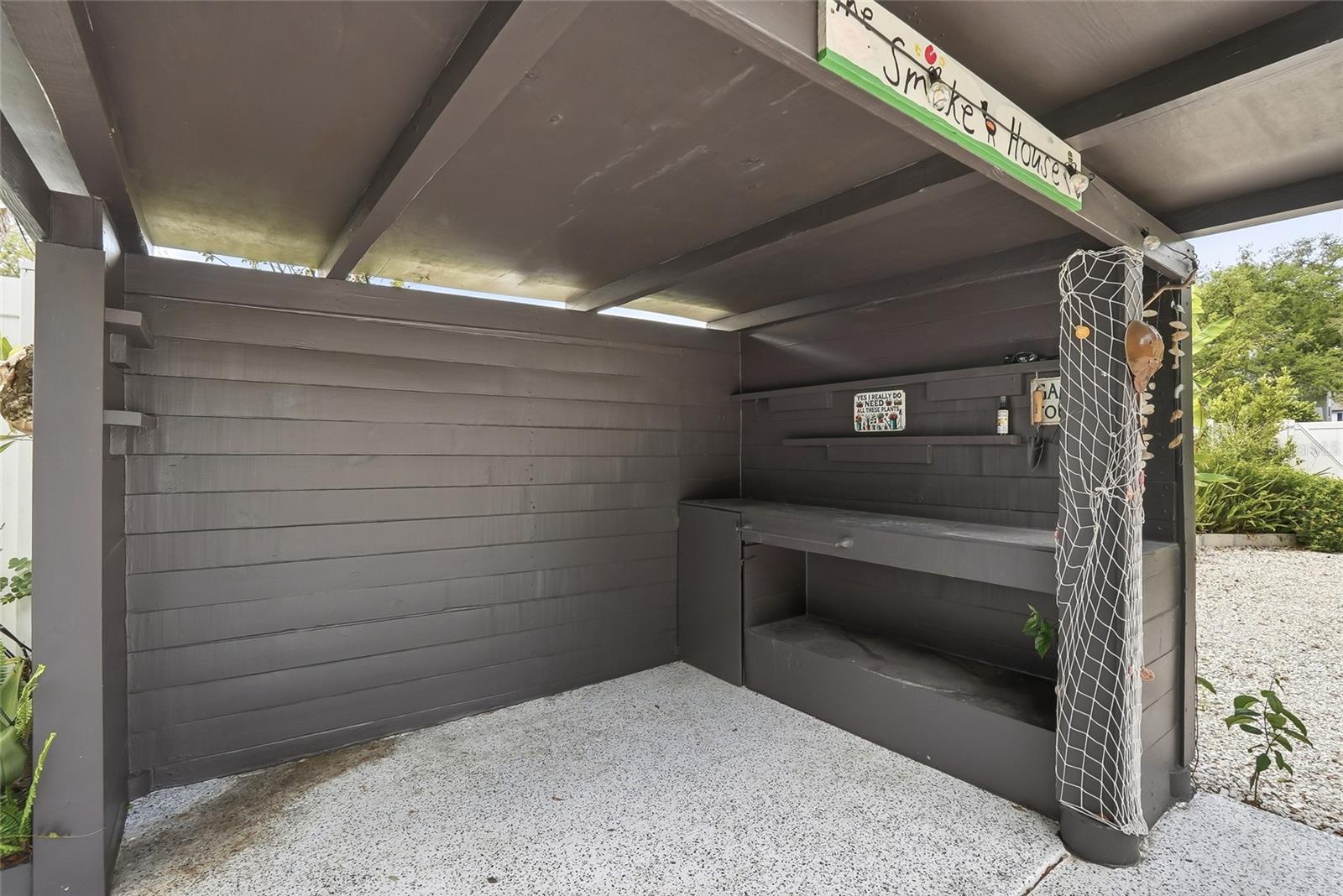 YEATS 1ST ADD TO PORT TAMPA CIRCLE - Residential