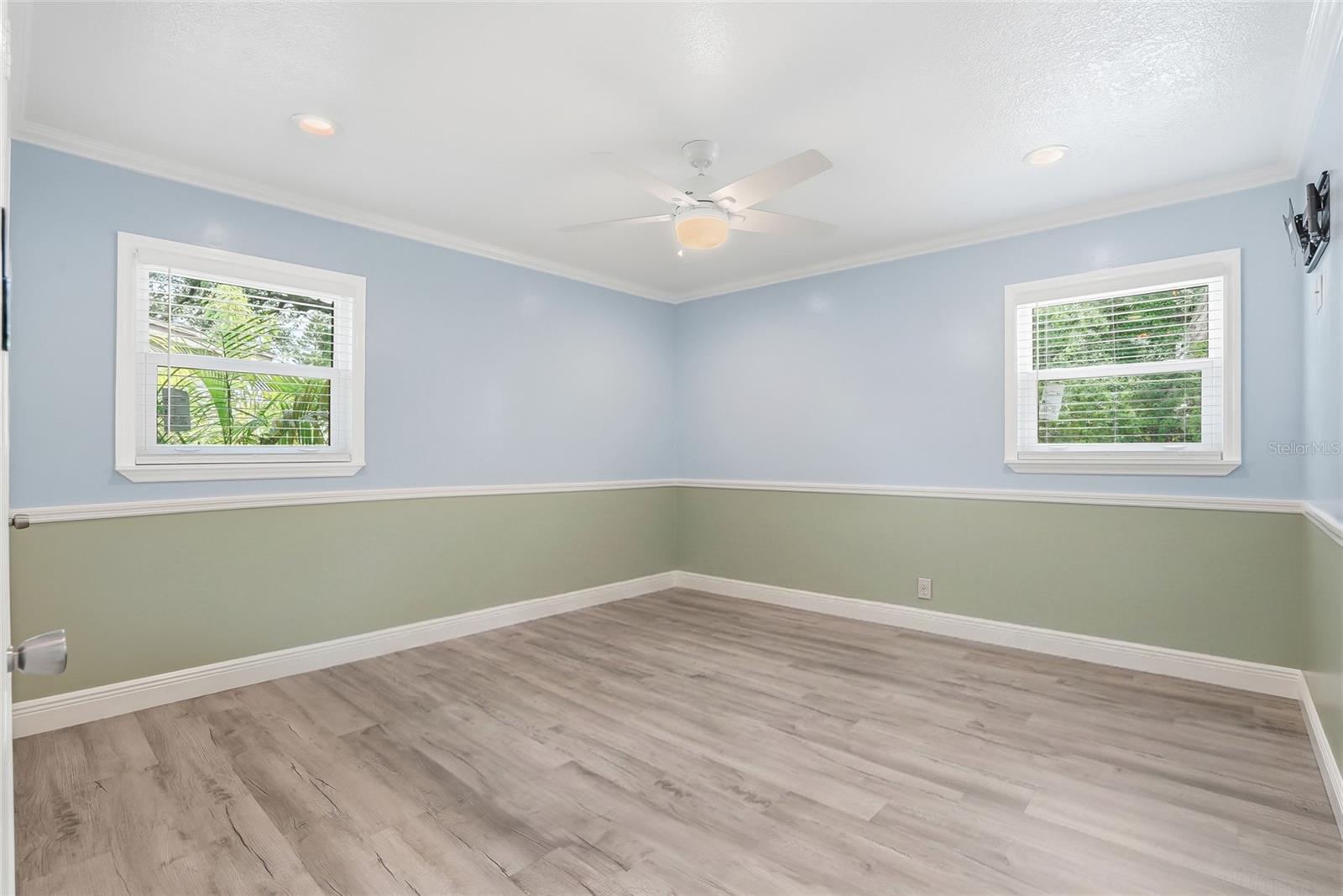 YEATS 1ST ADD TO PORT TAMPA CIRCLE - Residential