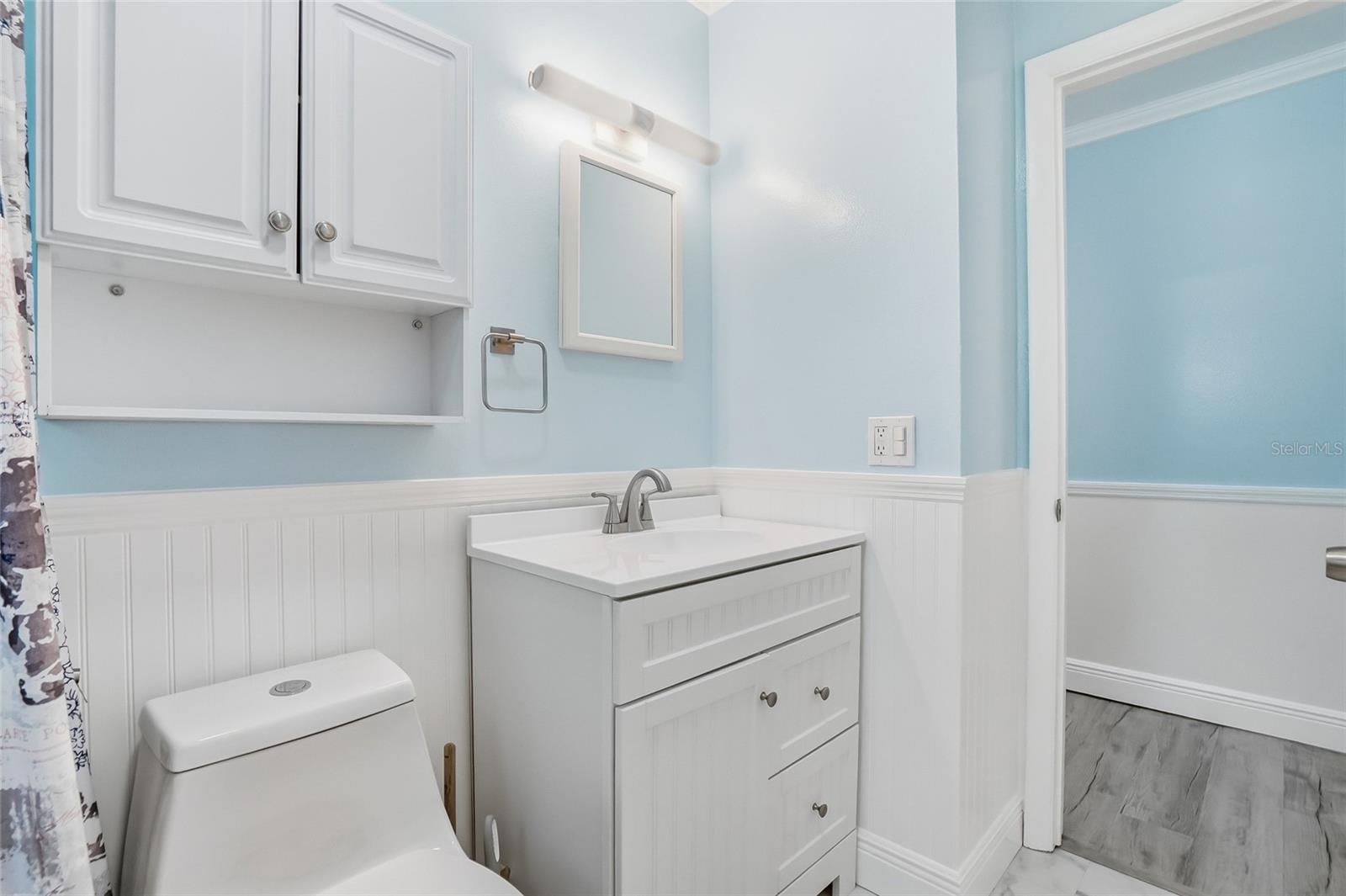 YEATS 1ST ADD TO PORT TAMPA CIRCLE - Residential