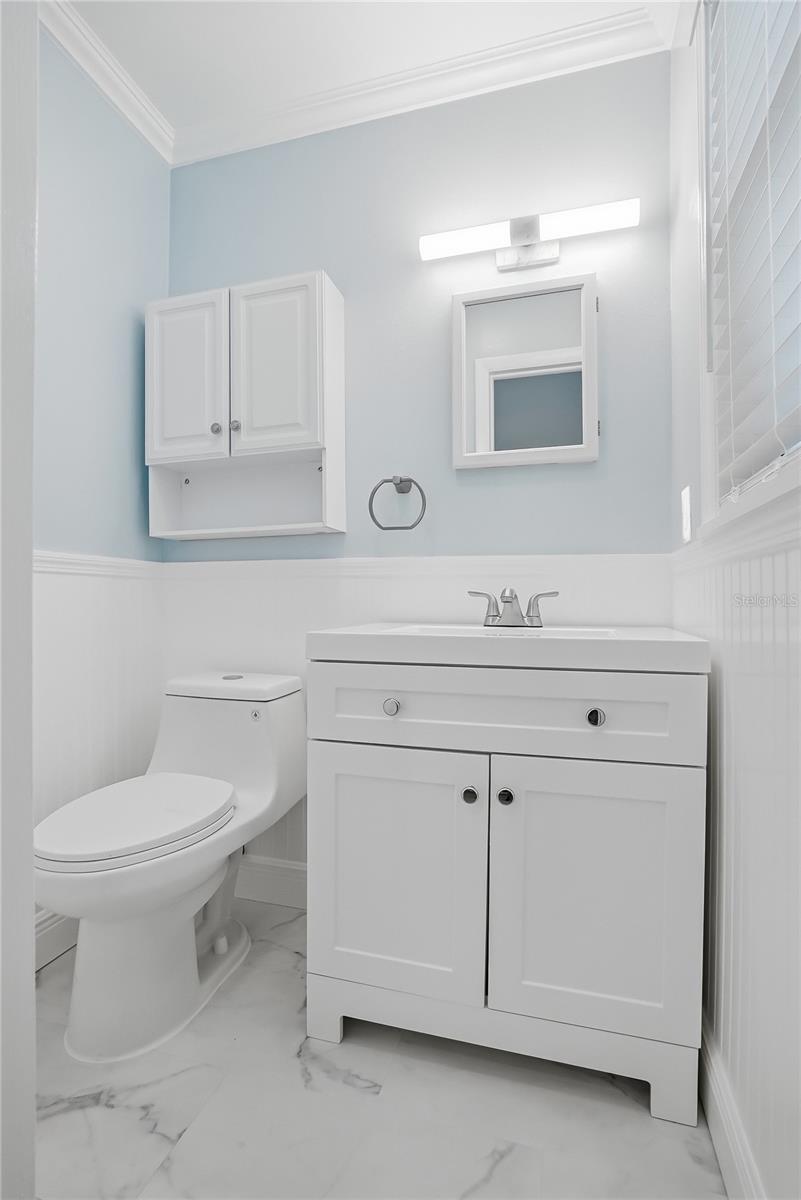 YEATS 1ST ADD TO PORT TAMPA CIRCLE - Residential