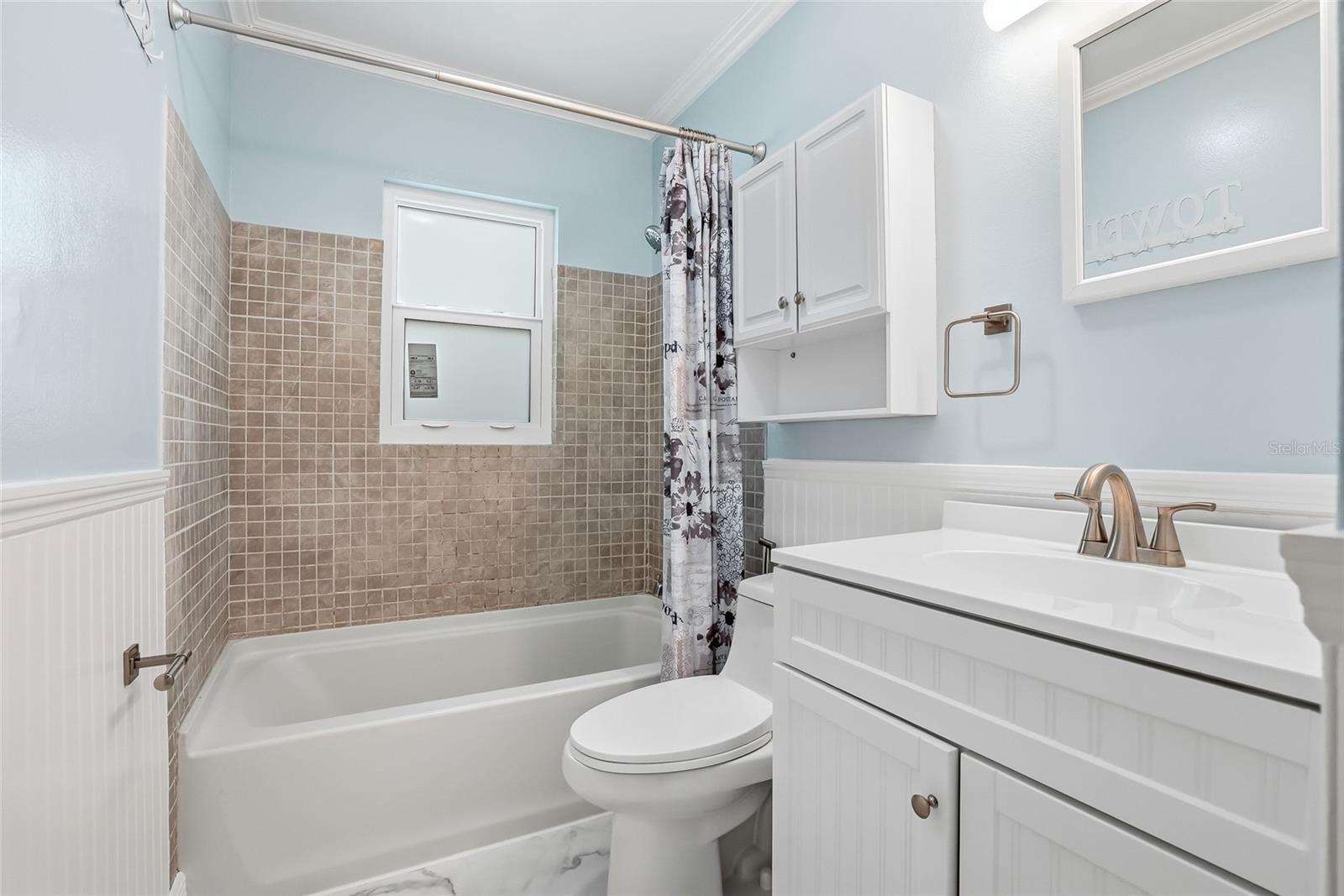 YEATS 1ST ADD TO PORT TAMPA CIRCLE - Residential