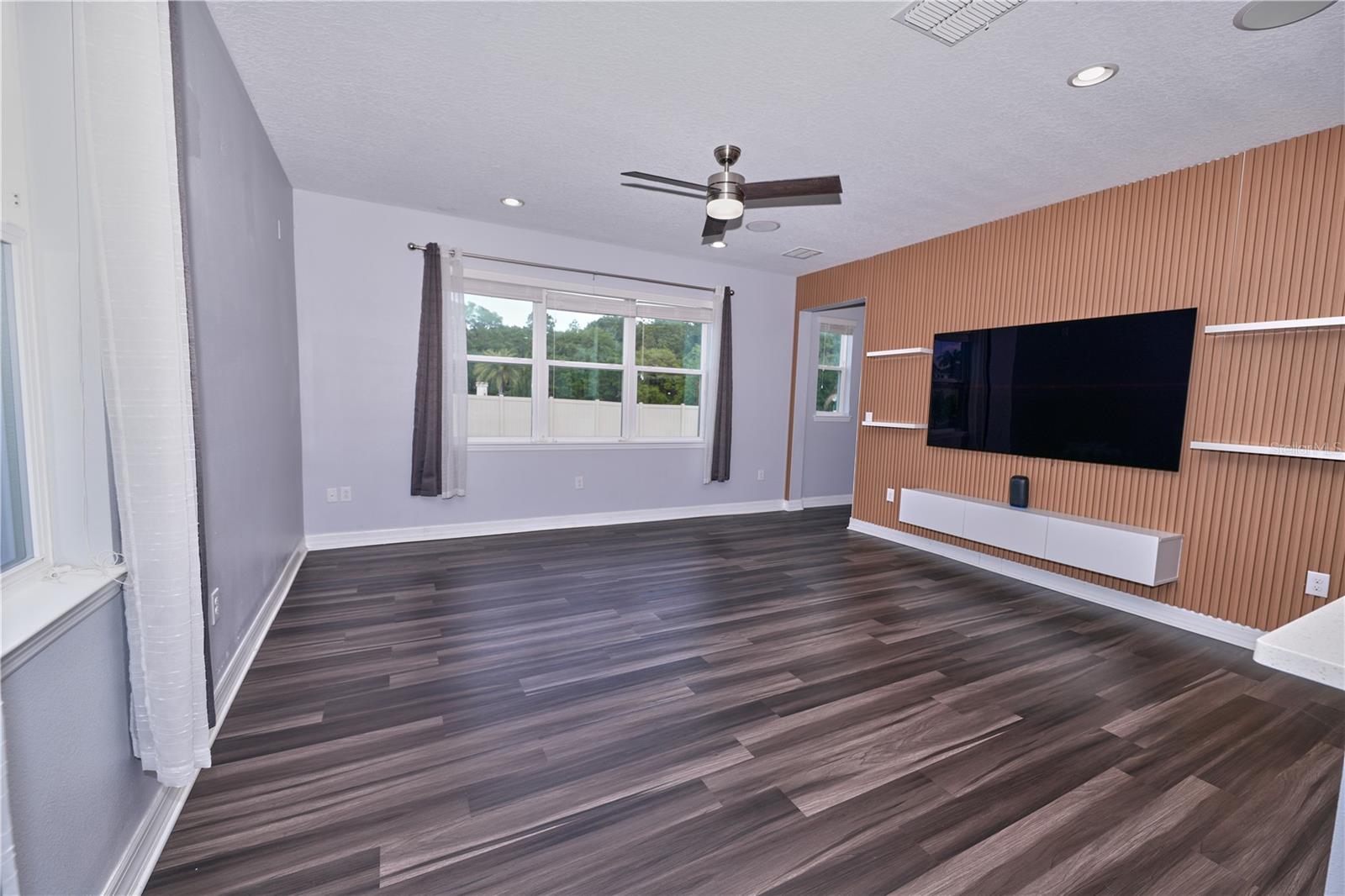 PRESERVE/CROWN POINT PH 2A - Residential