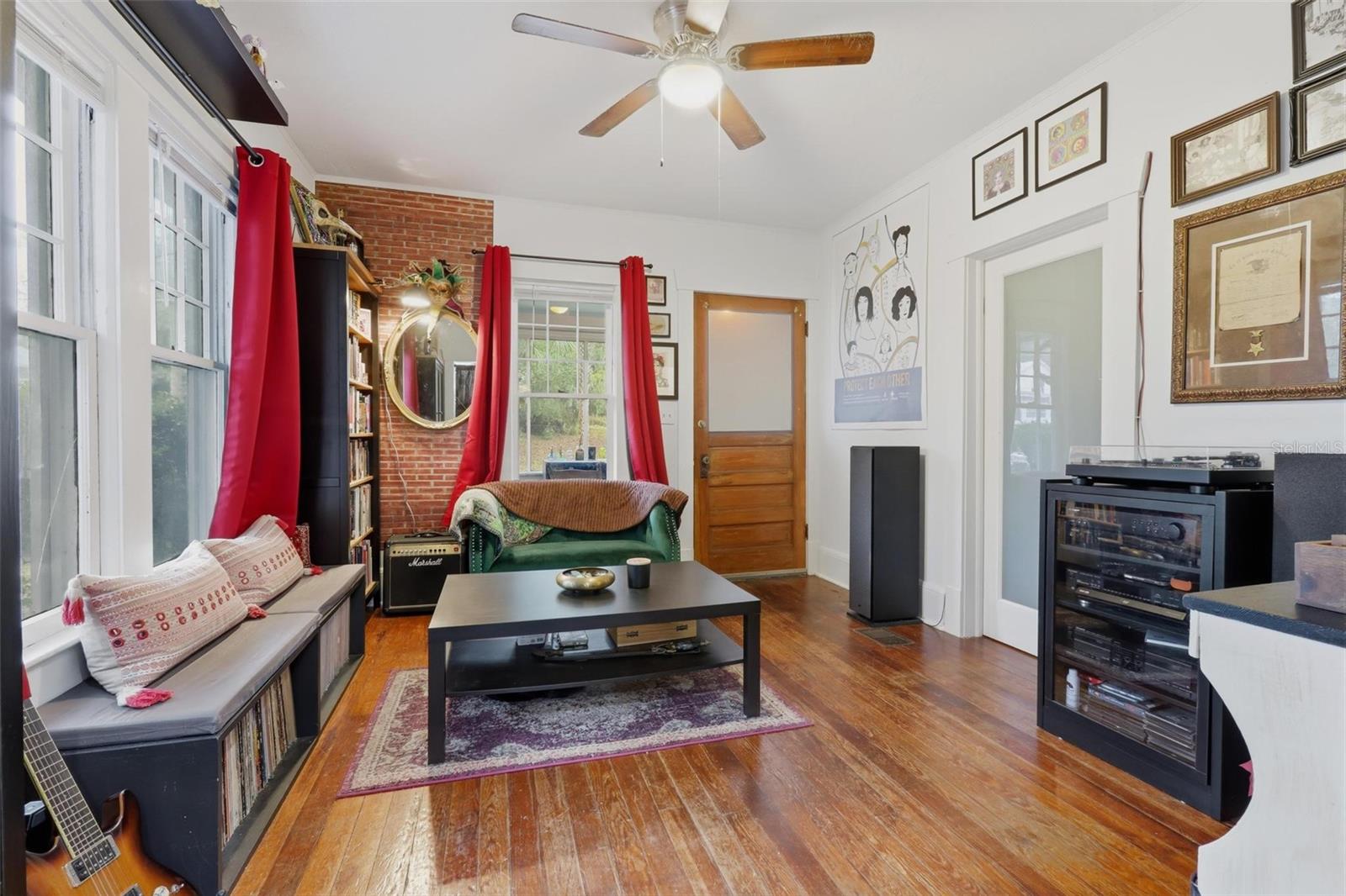 WILSONS BLK 85-86 DELAND - Residential