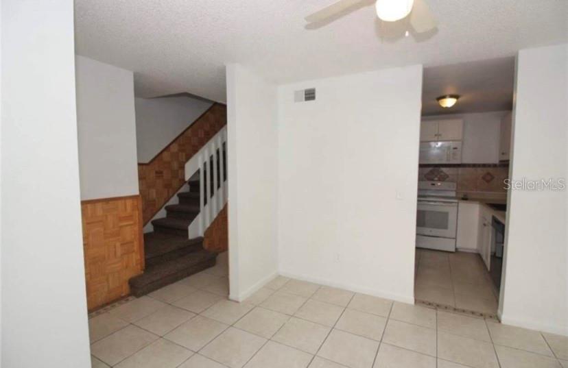 HUNTINGTON ON GREEN CONDO - Residential