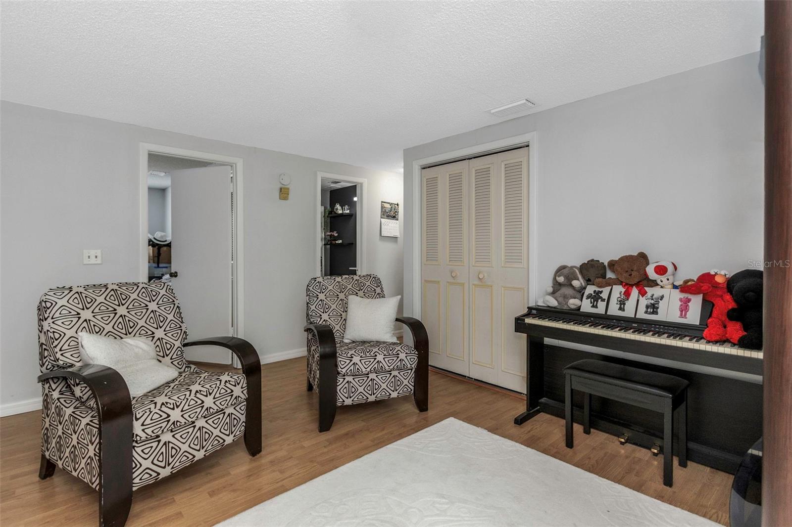TOWNN COUNTRY PARK SEC 9 UN 12 - Residential