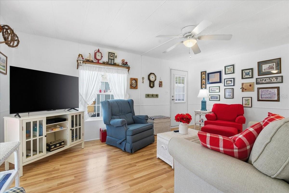 DUNEDIN PALMS UNREC - Residential