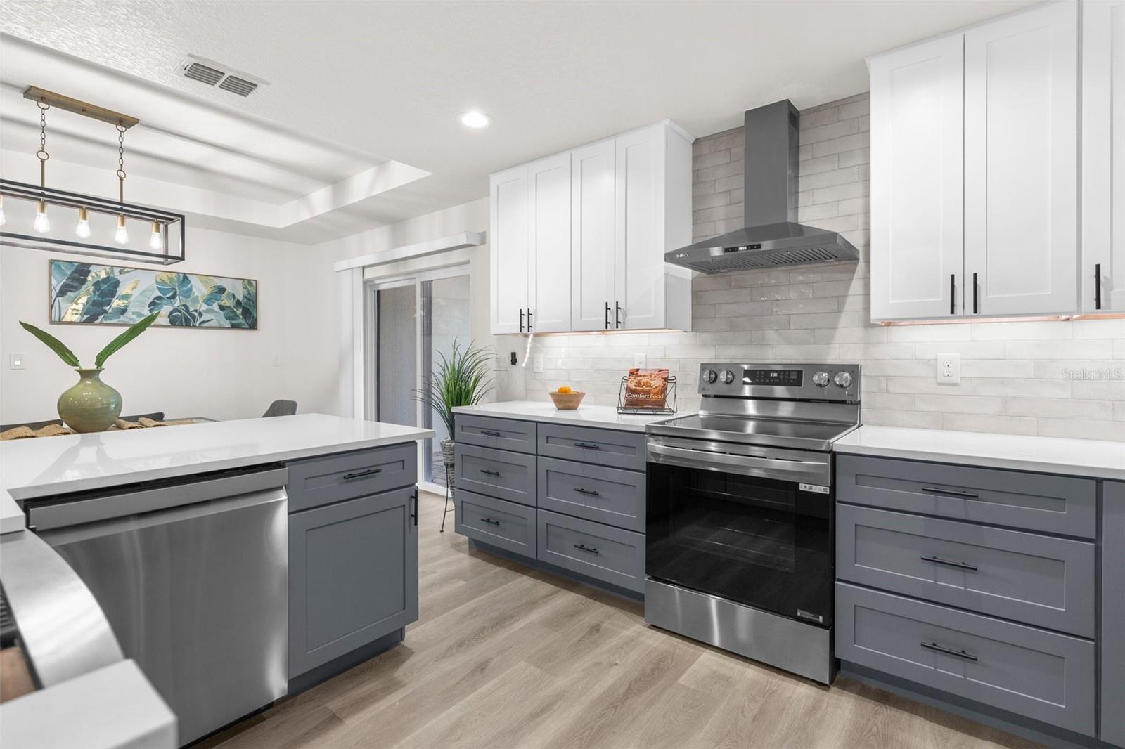 5438 LANDOVER BOULEVARD