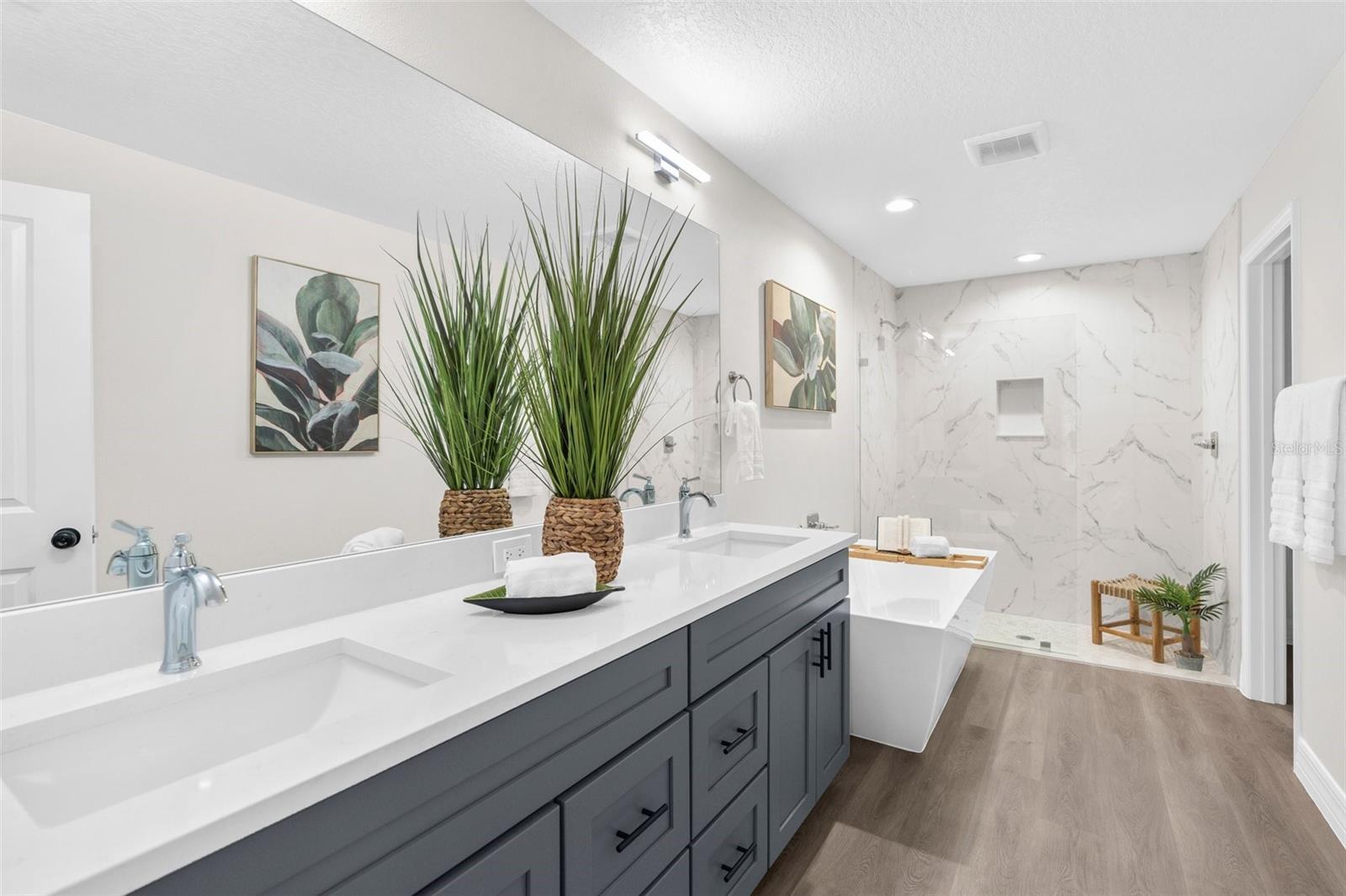 SPRING HILL - Residential