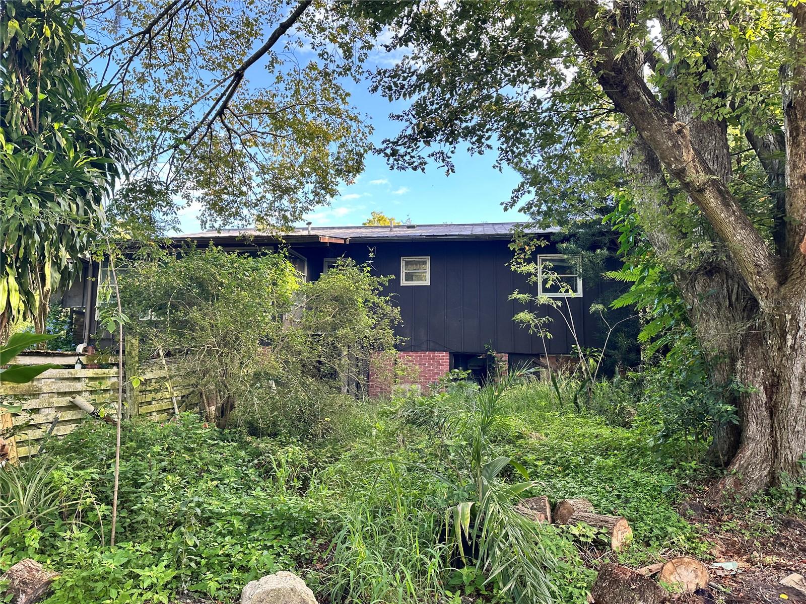 ELLER & HURST FIRST ADD - Residential