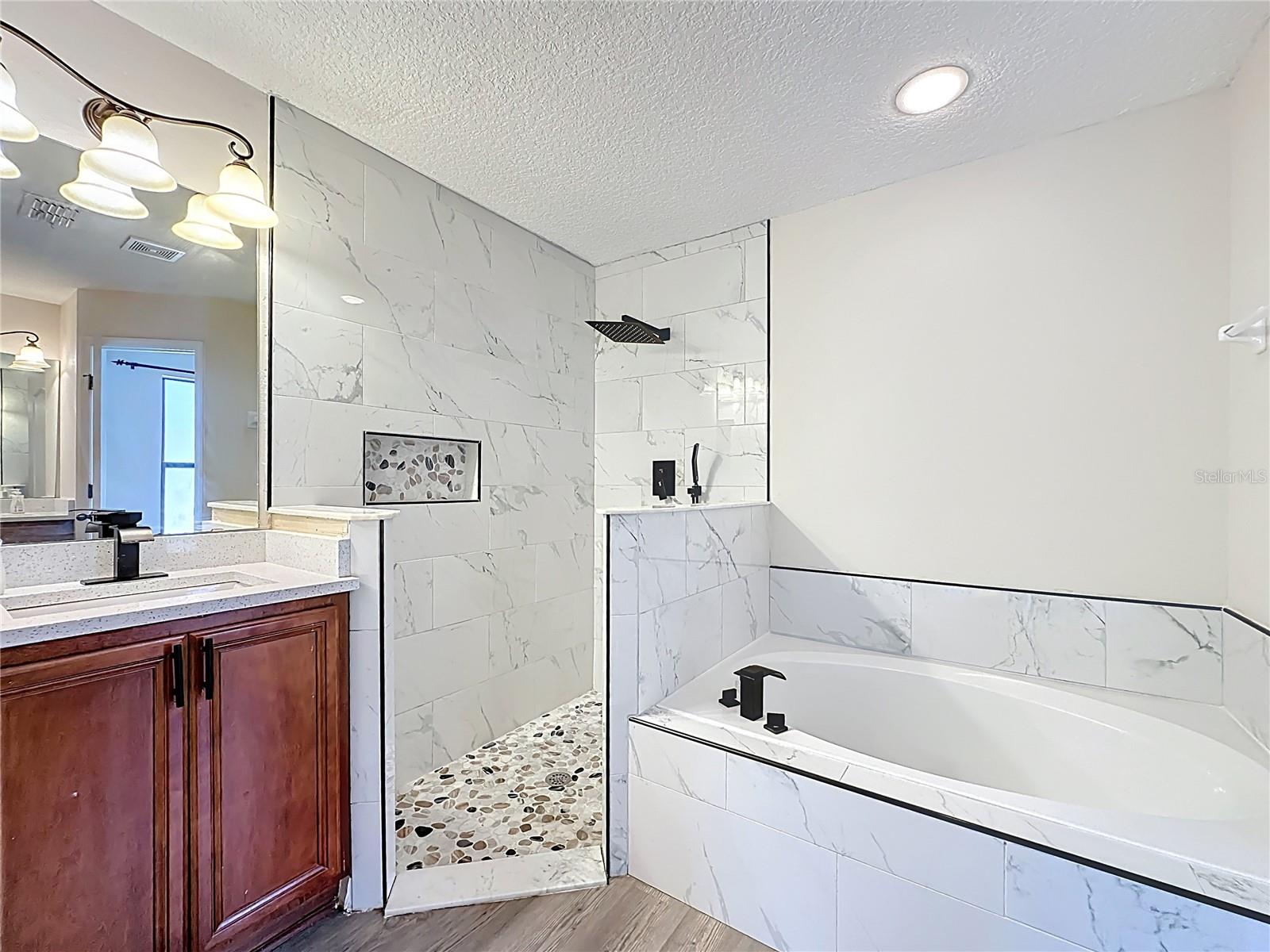 OAKLEAF/OAKLEAF PLANTATION - Residential