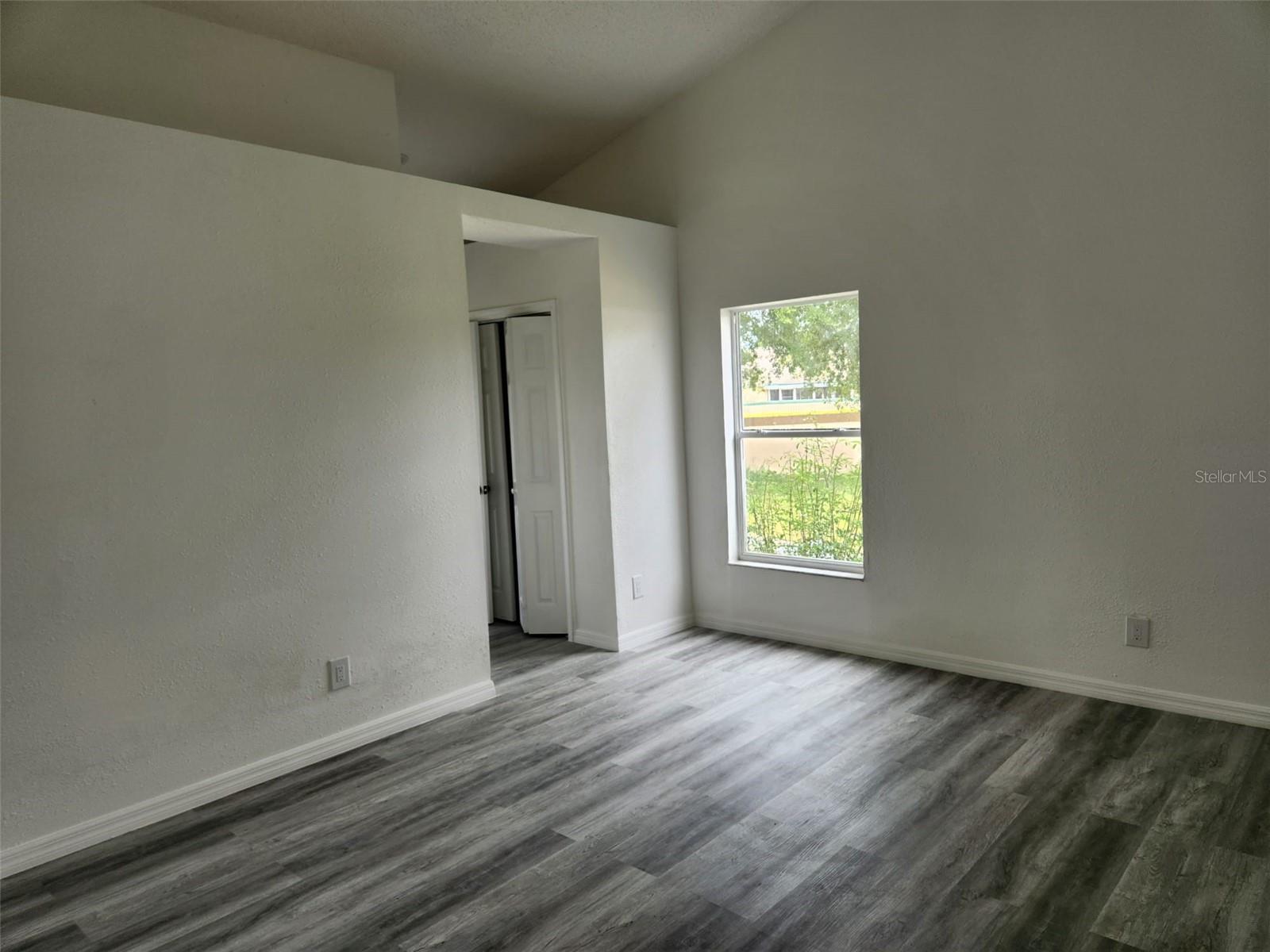 3446 CYPRESS POINT CIRCLE