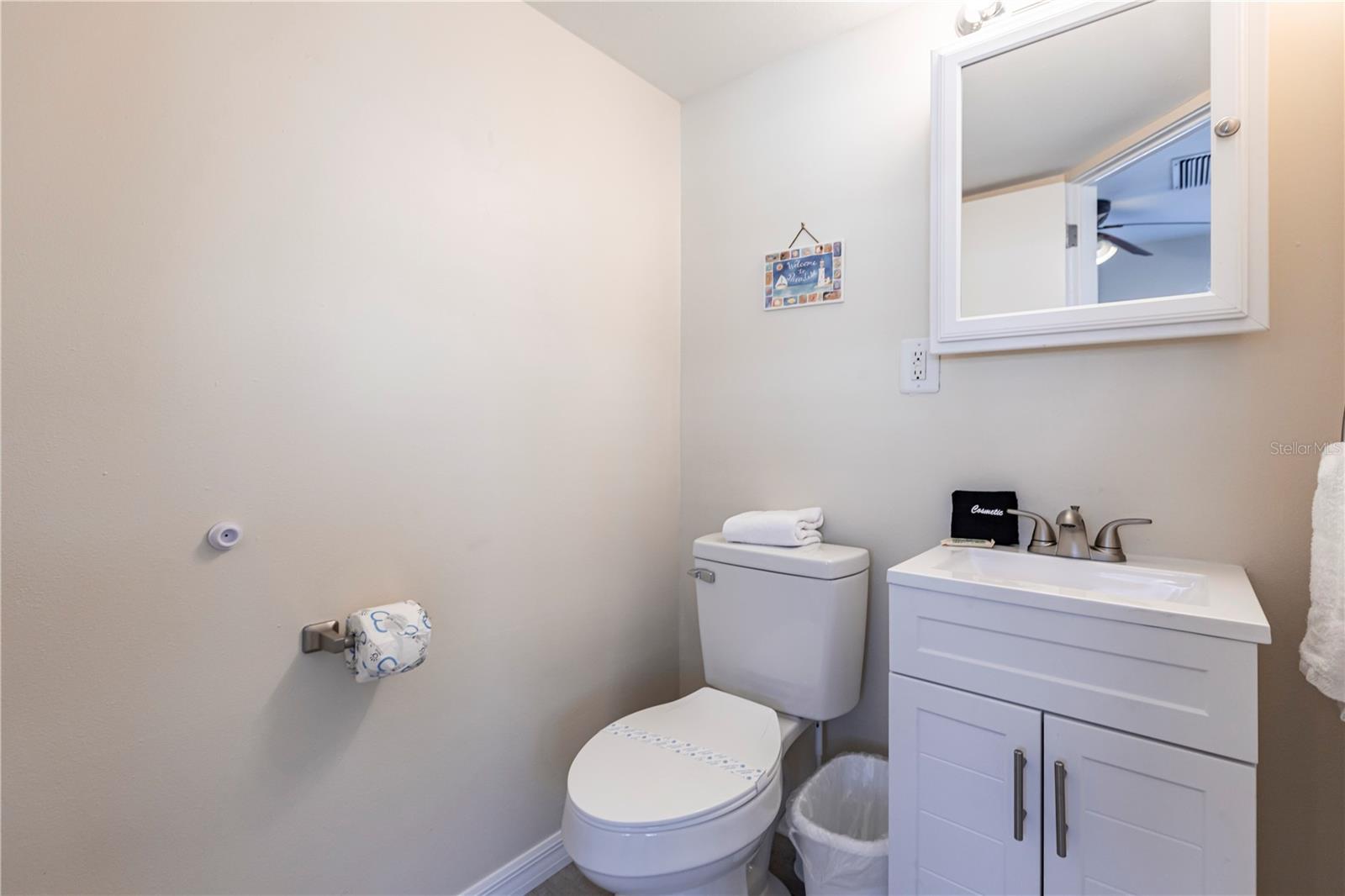 ALOHA KAI APTS - Residential Lease