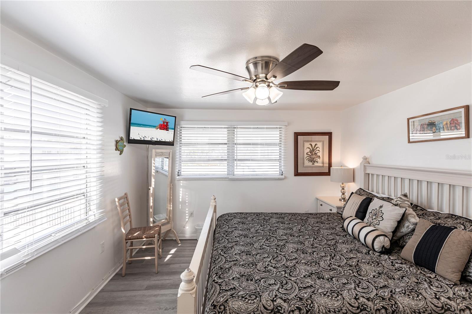 ALOHA KAI APTS - Residential Lease