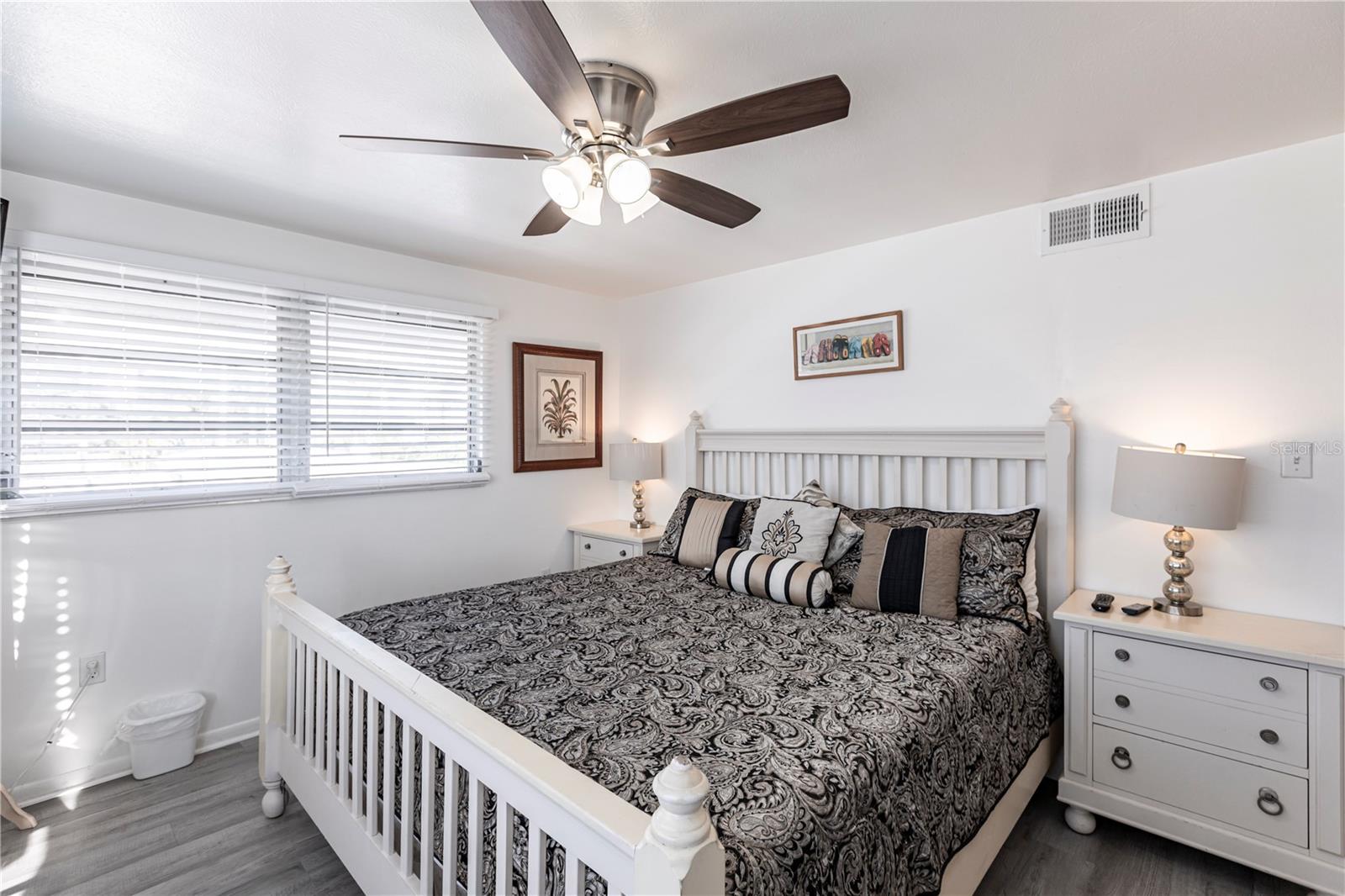 ALOHA KAI APTS - Residential Lease