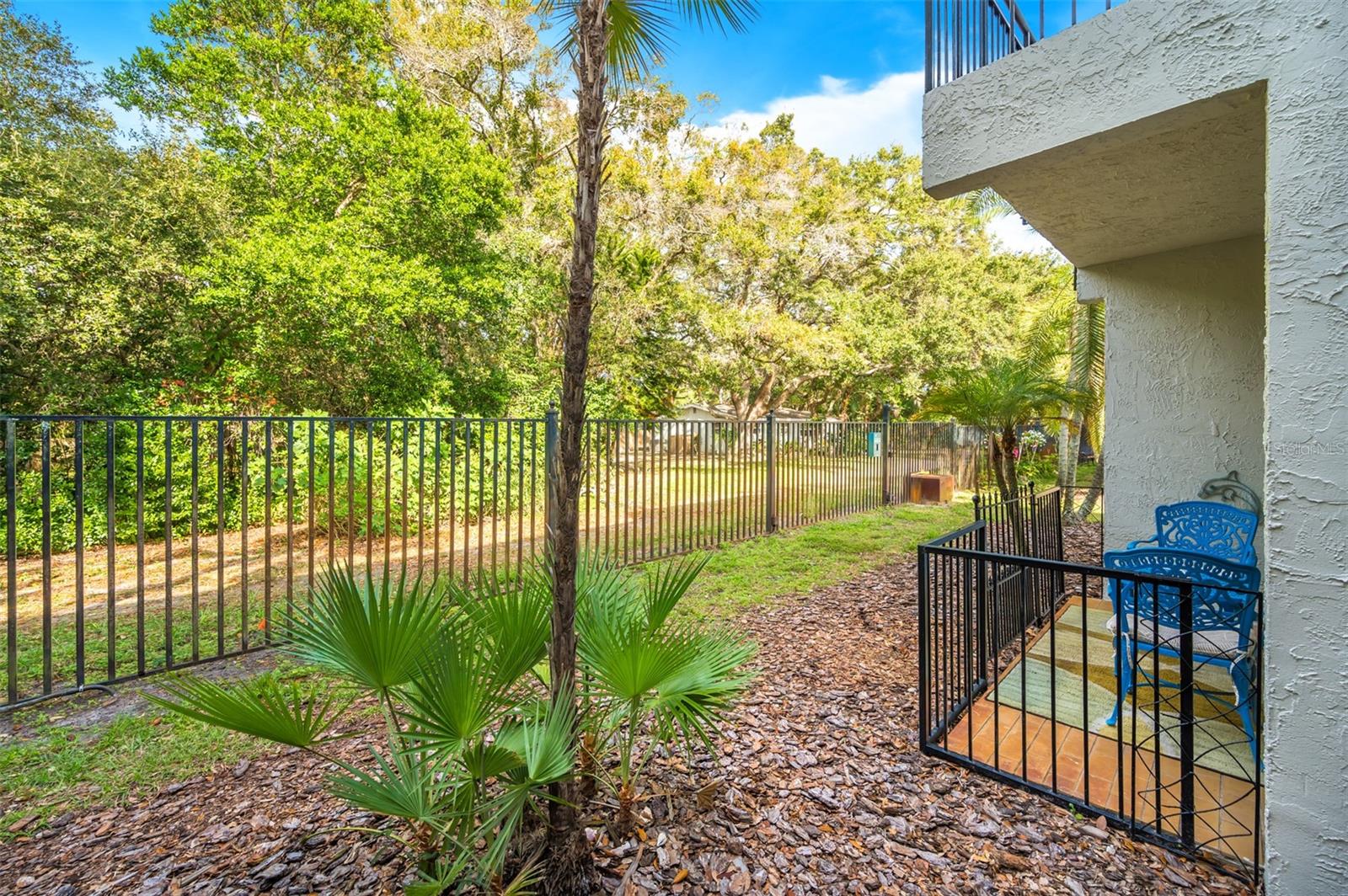 VICTORIA PALMS CONDO - Residential