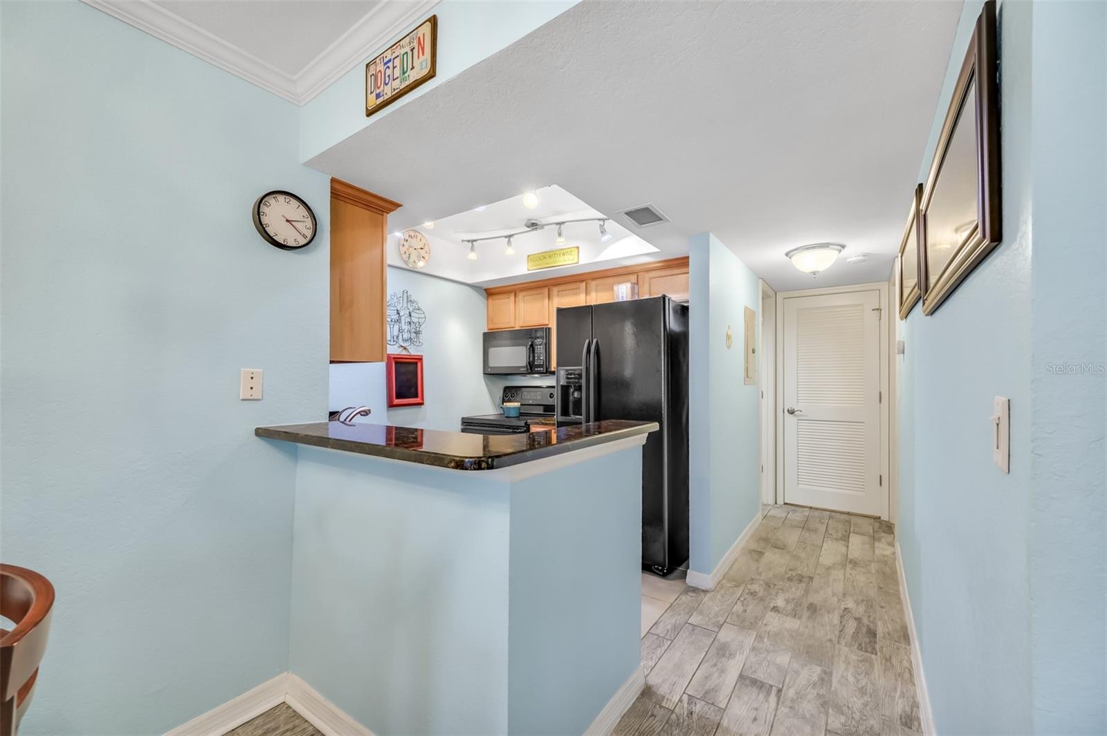 VICTORIA PALMS CONDO - Residential