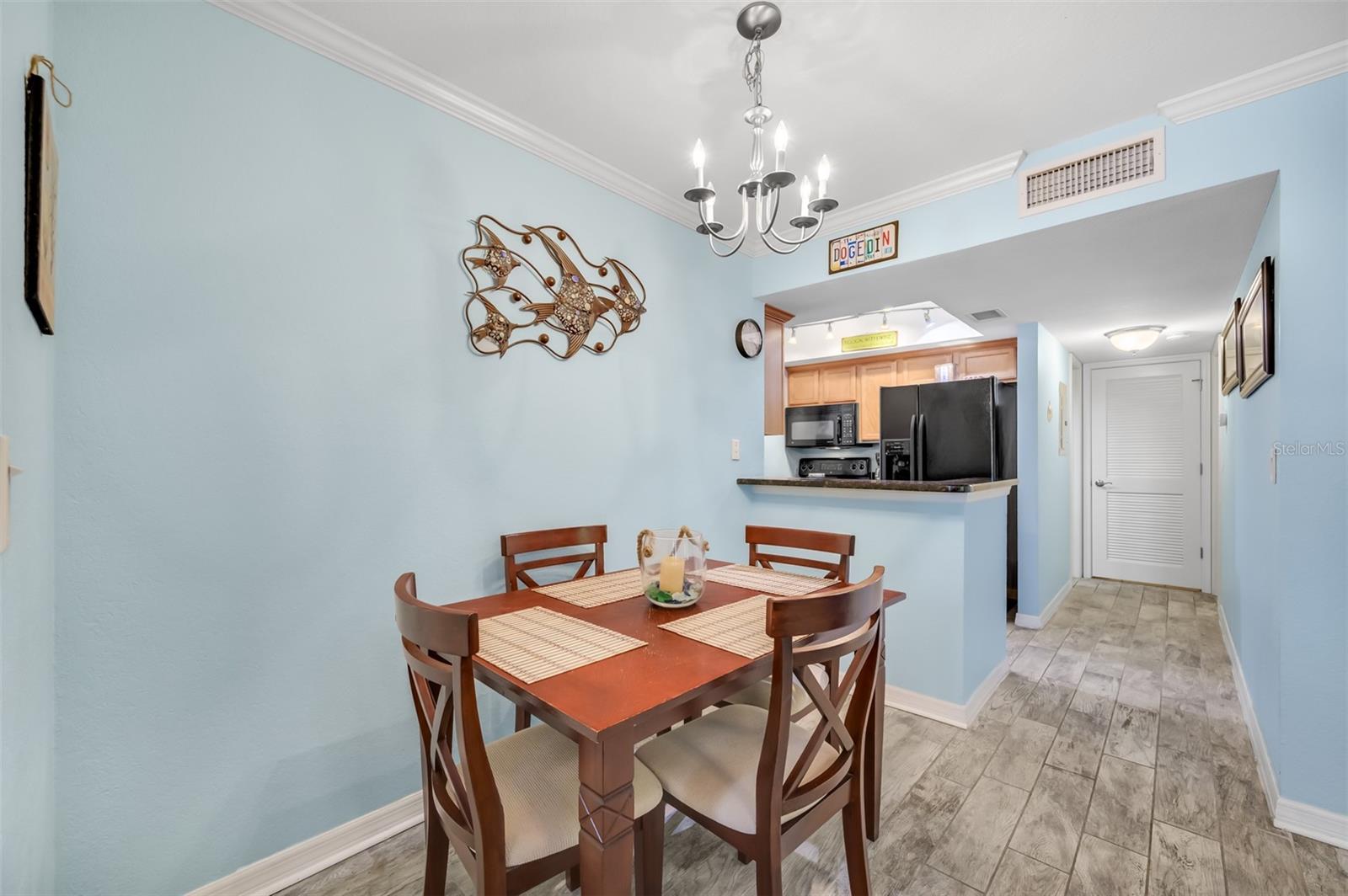 VICTORIA PALMS CONDO - Residential