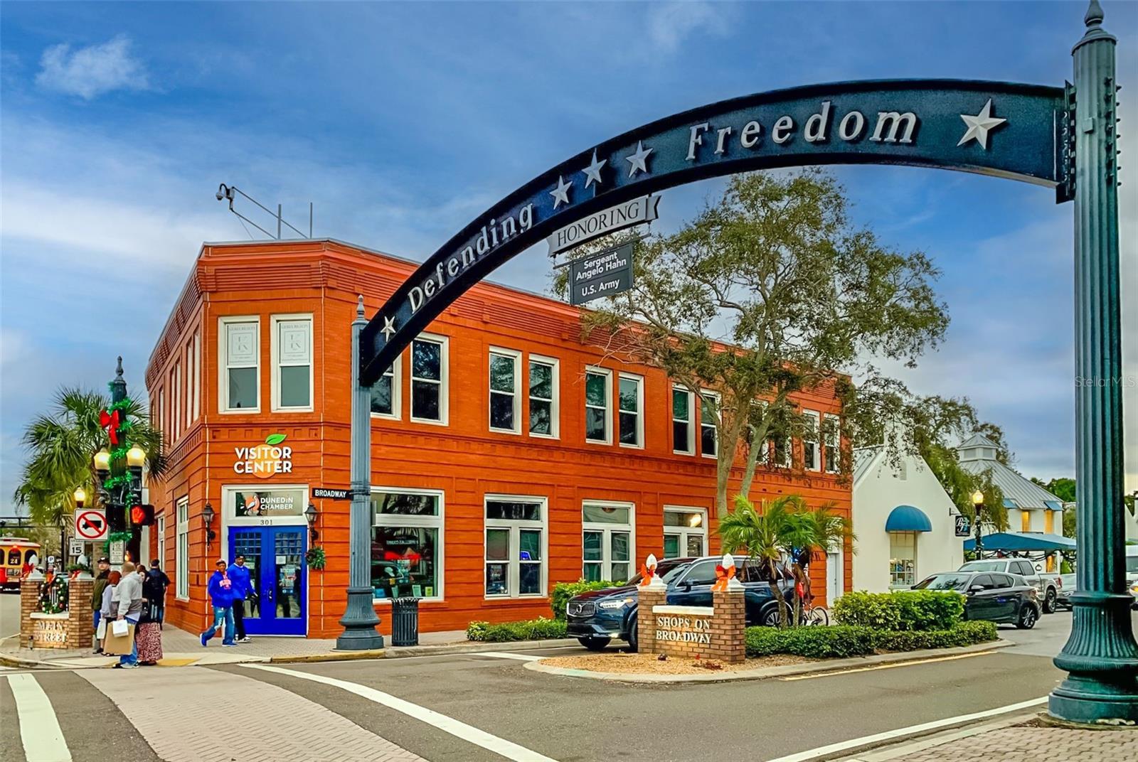 VICTORIA PALMS CONDO - Residential