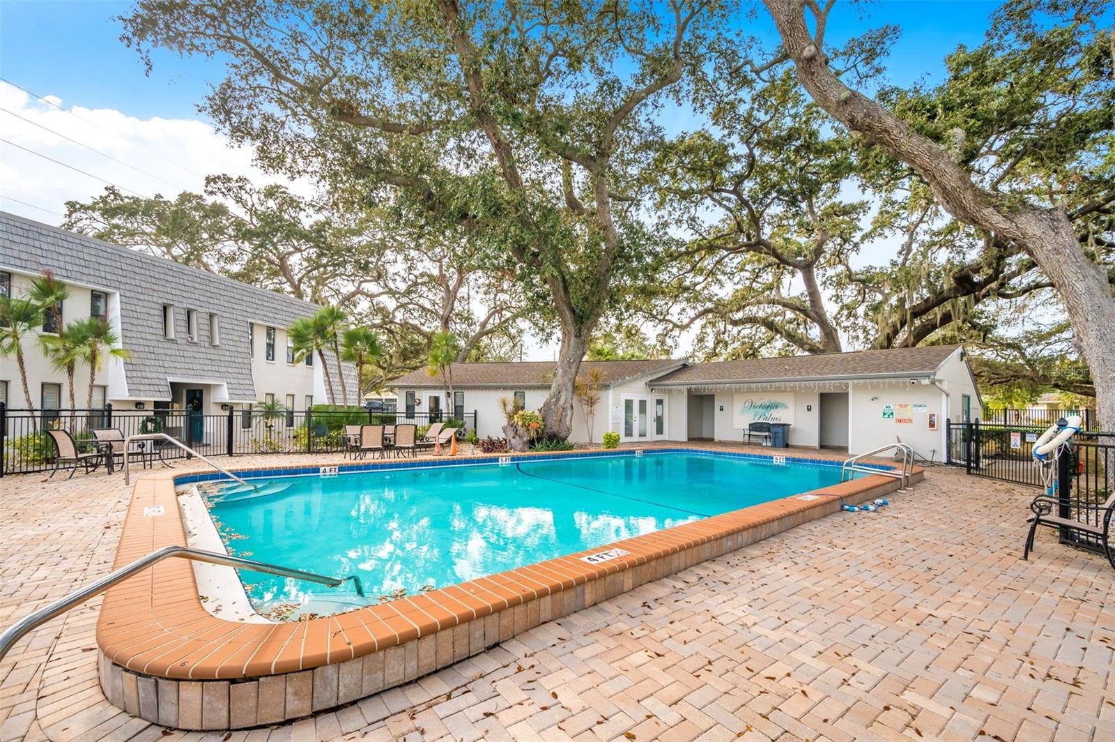 VICTORIA PALMS CONDO - Residential