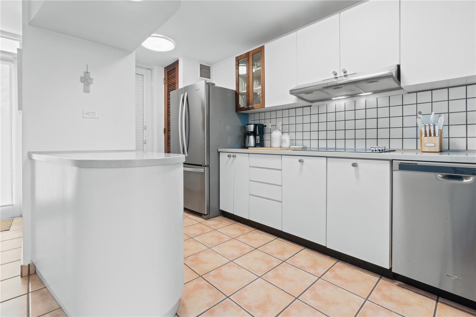 VILLAS DE GOLF WEST - Residential