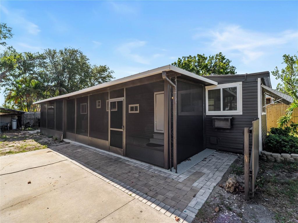 Photo of 110 Verona Street N, Nokomis, FL 34275 (MLS # A4697097)