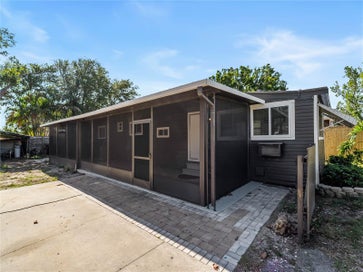 110 VERONA STREET N NOKOMIS FL 34275