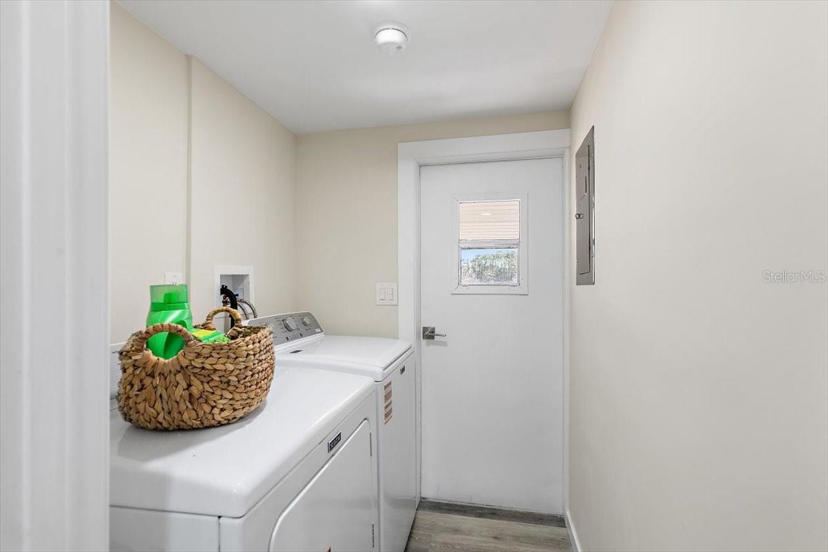 RIVER PARK TRAILER - Residential