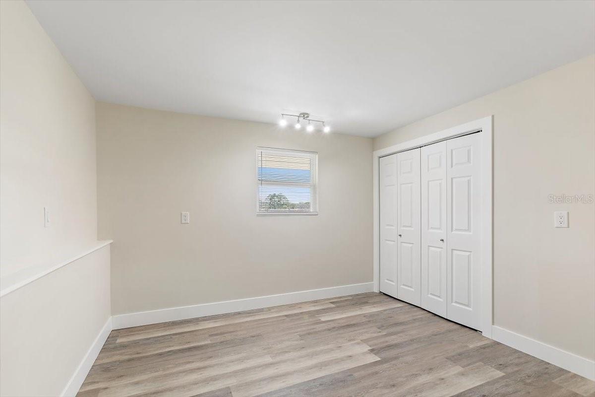 RIVER PARK TRAILER - Residential